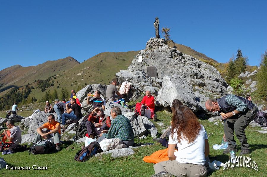 08 Pausa pranzo ai Campelli.jpg